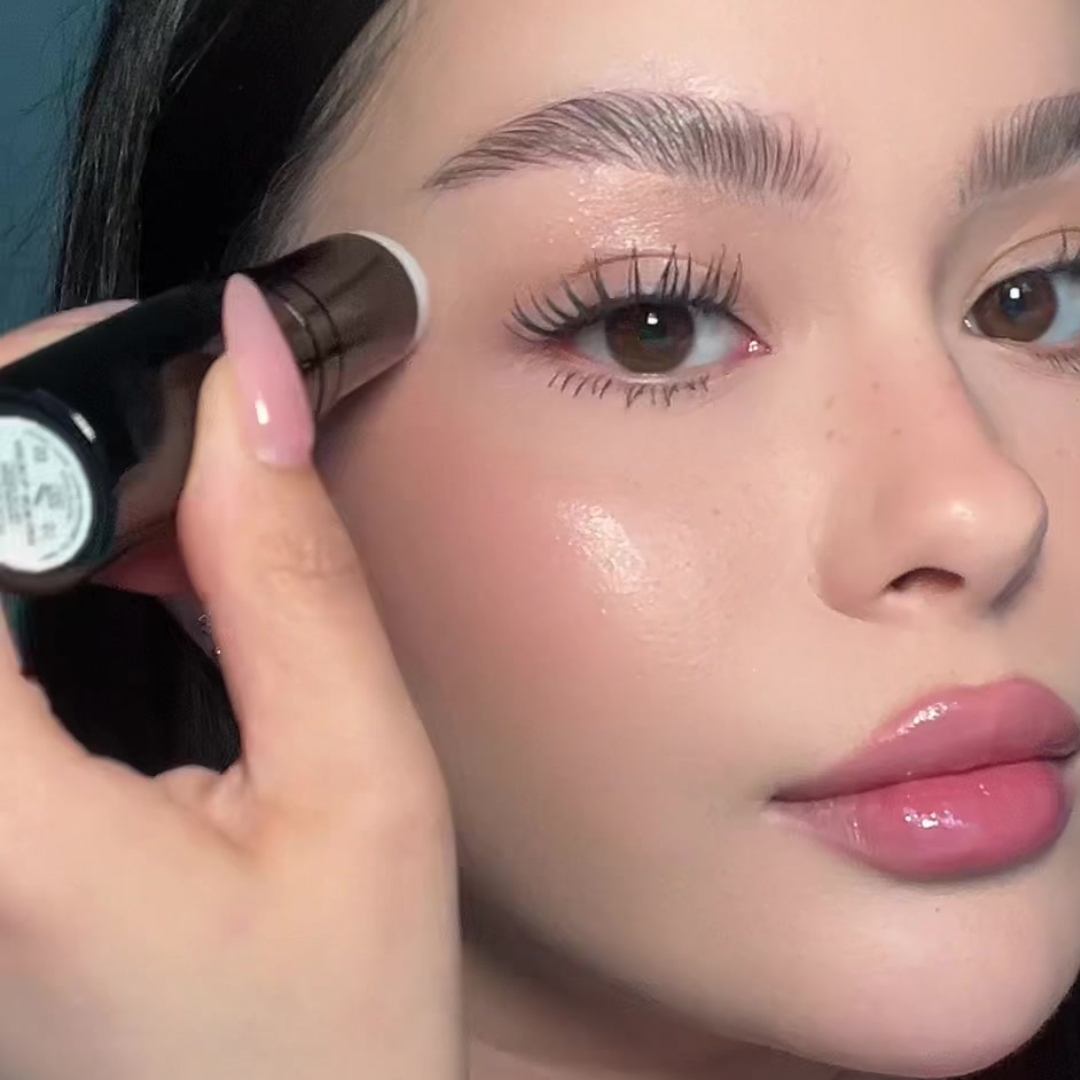 Chanel Water-Based Glow Stick