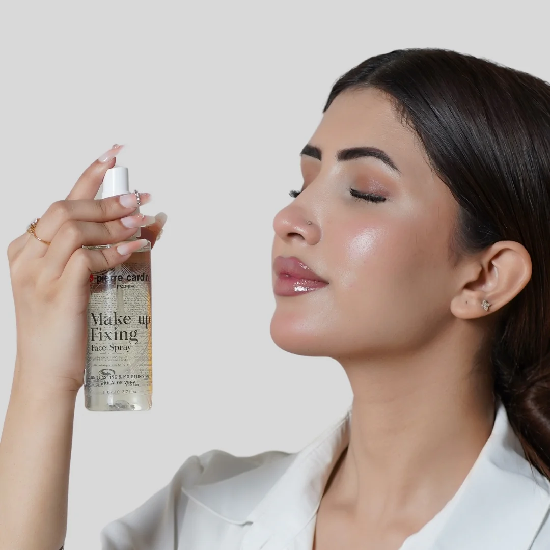 Piere Cardin Paris Makeup Setting Spray - Awarded by Pakistan's No.1 Setting Spray